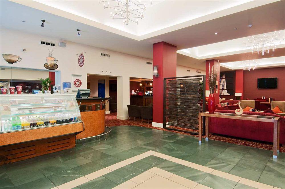 Holiday Inn Express Portsmouth - North By Ihg Restaurant bilde