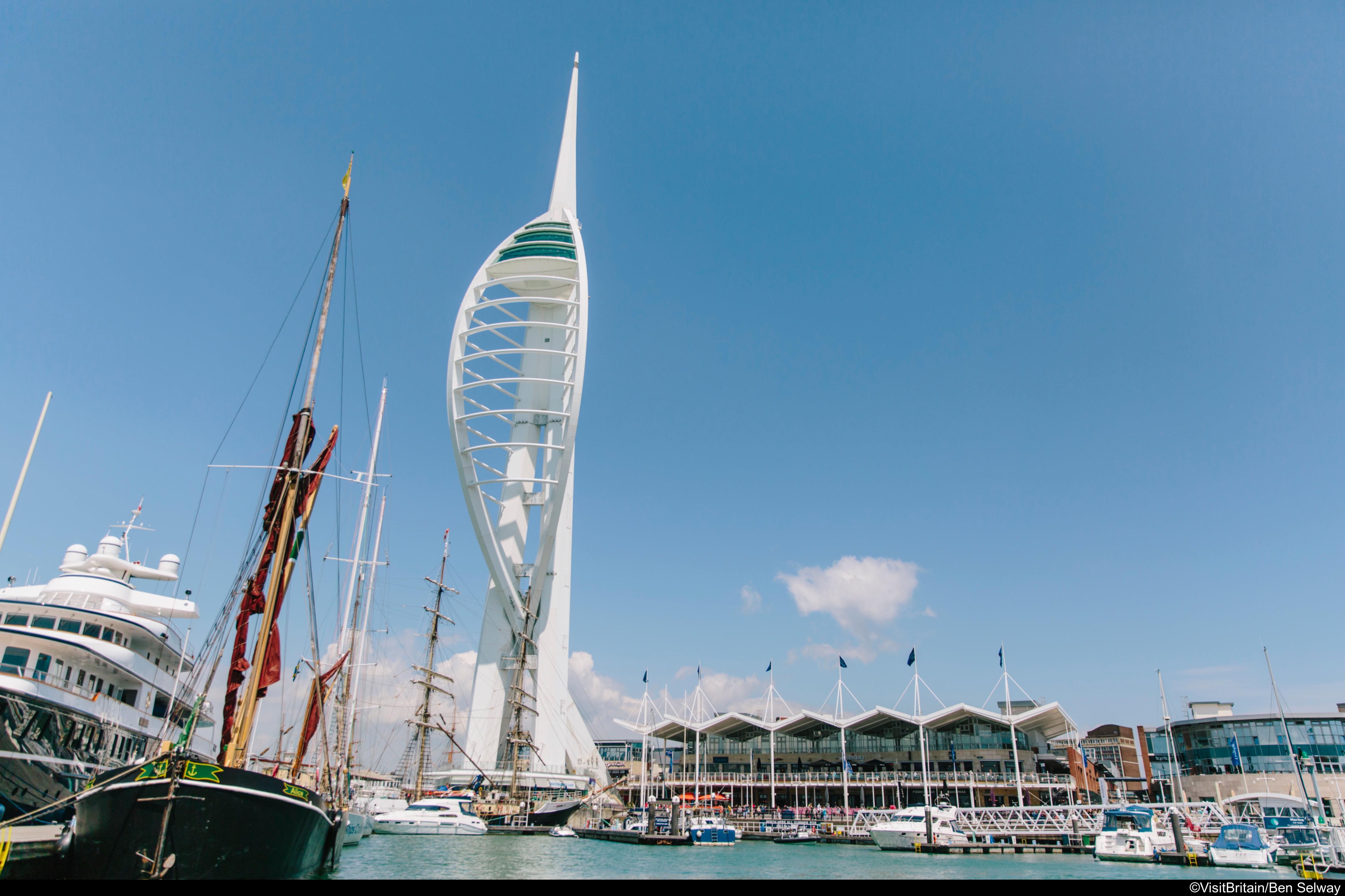 Holiday Inn Express Portsmouth - North By Ihg Eksteriør bilde
