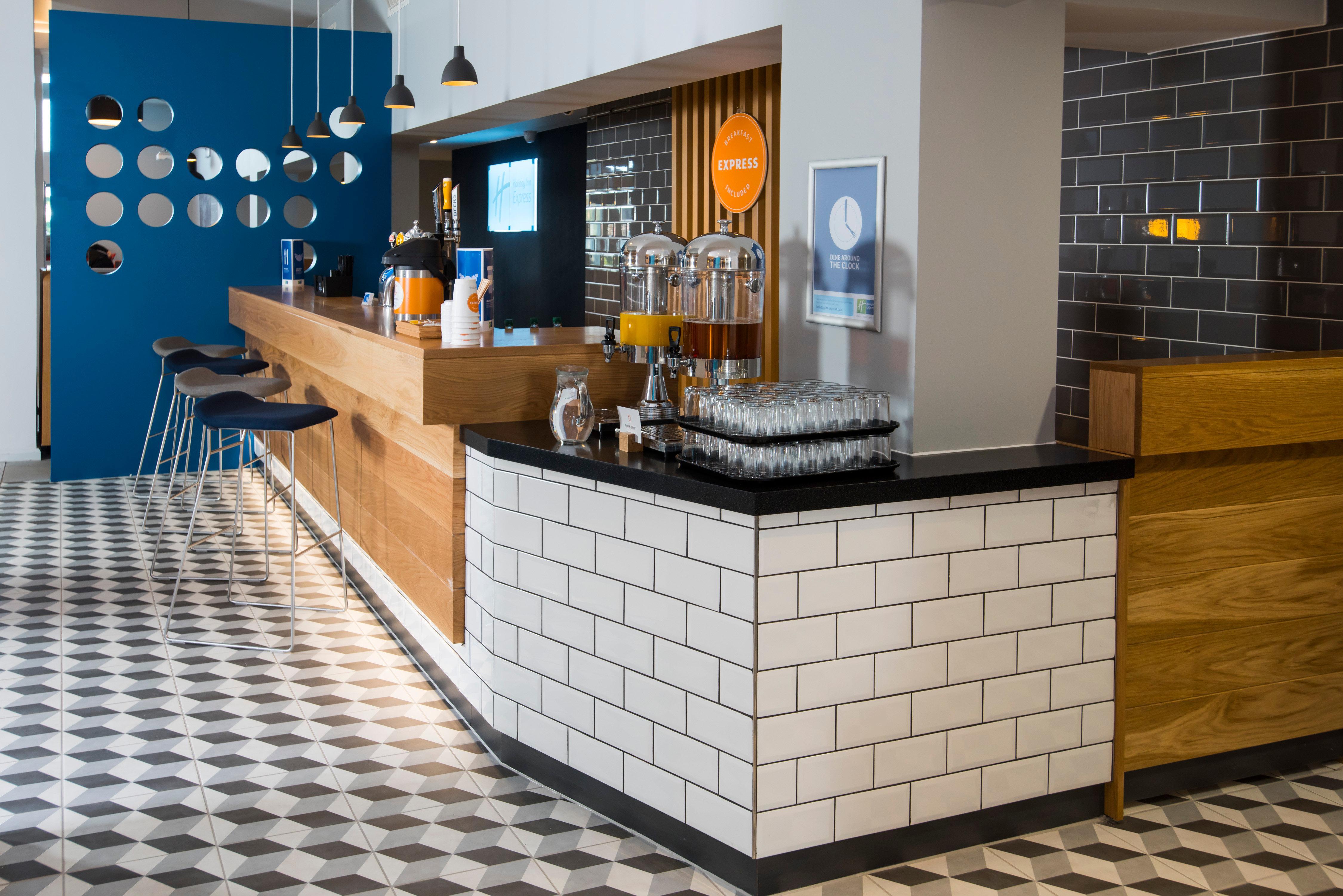 Holiday Inn Express Portsmouth - North By Ihg Eksteriør bilde